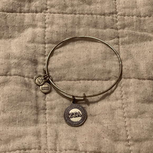 ZTA Alex and Ani Bracelet - Picture 1 of 1